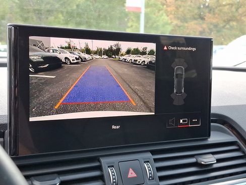 Certified 2024 Audi Q5 2.0T Premium image 19