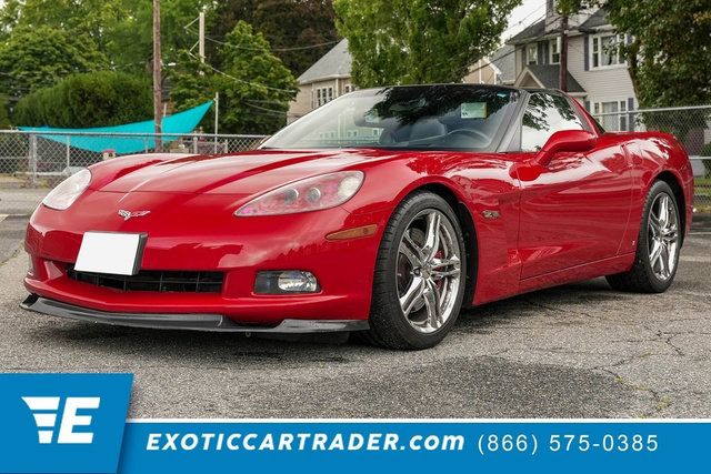 Used 2008 Chevrolet Corvette Coupe RWD image 1