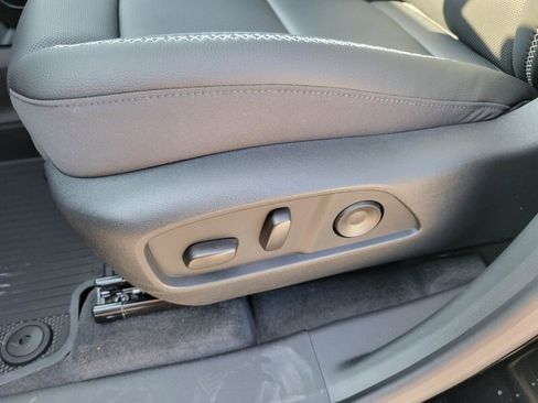 New 2026 GMC Terrain Denali w/ LPO, Floor Liner Package image 25