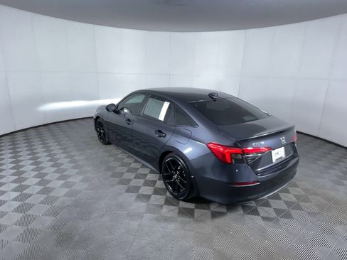 Used 2022 Honda Civic Sport image 7