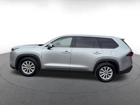 Used 2025 Toyota Grand Highlander FWD image 9