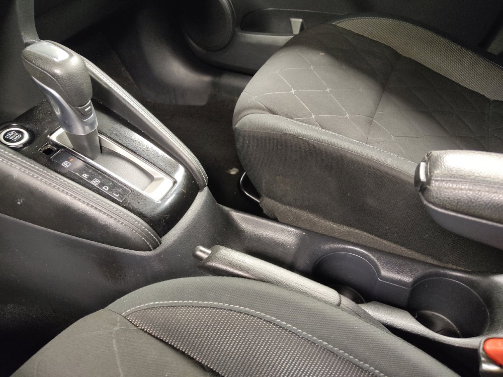 Used 2019 Nissan Kicks S FWD image 26