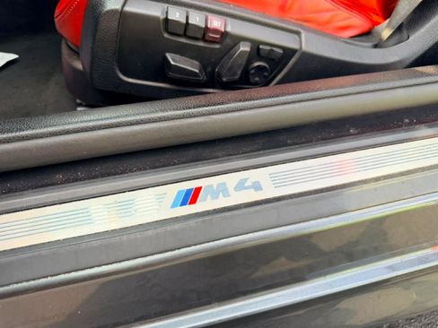 Used 2015 BMW M4 Convertible RWD image 13