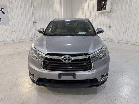 Used 2016 Toyota Highlander Limited image 8