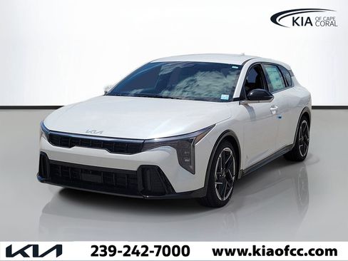 New 2026 Kia K4 GT-Line Turbo FWD image 3