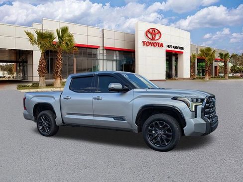Used 2023 Toyota Tundra Platinum image 2