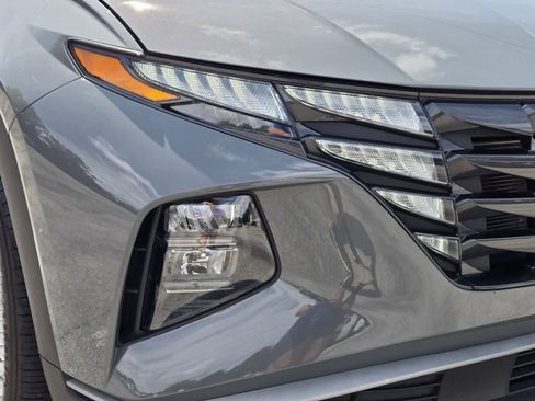 Used 2024 Hyundai Tucson SEL w/ Convenience Package FWD image 2