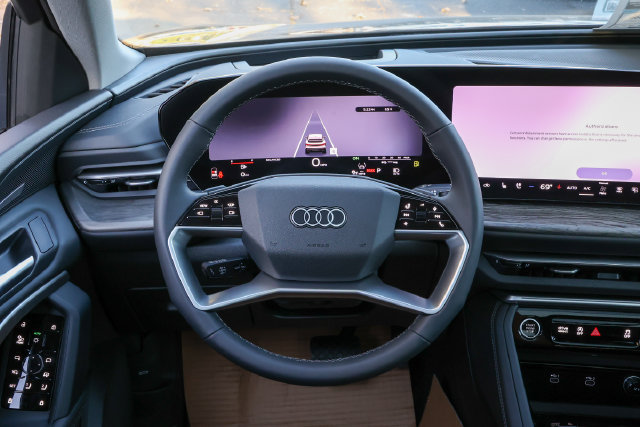 New 2026 Audi Q5 Premium Plus AWD/4WD image 8