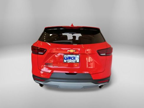 Used 2025 Chevrolet Blazer LT image 4