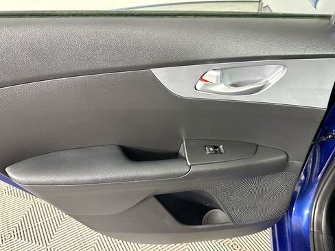 Used 2023 Kia Forte LXS FWD image 24