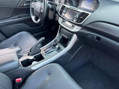Used 2014 Honda Accord EX-L image 31