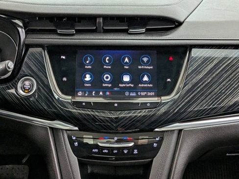 Used 2020 Cadillac XT6 Premium Luxury image 29