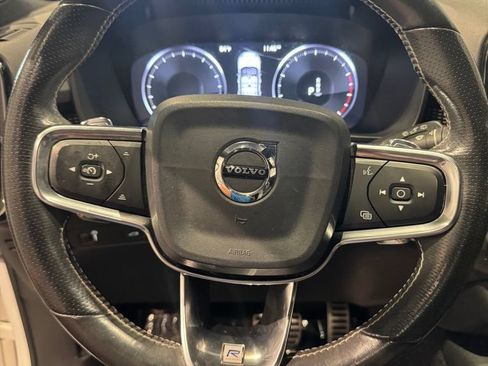 Used 2020 Volvo XC40 T5 R-Design AWD/4WD image 17
