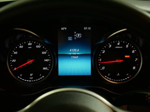 Used 2019 Mercedes-Benz C 300 4MATIC Sedan image 21