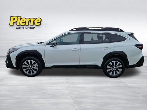 Used 2023 Subaru Outback Limited AWD/4WD image 2