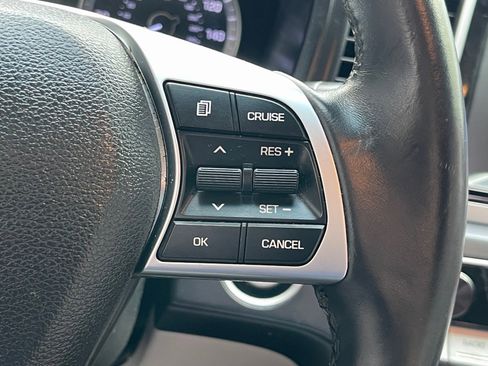 Used 2018 Hyundai Sonata SEL w/ Cargo Package image 34