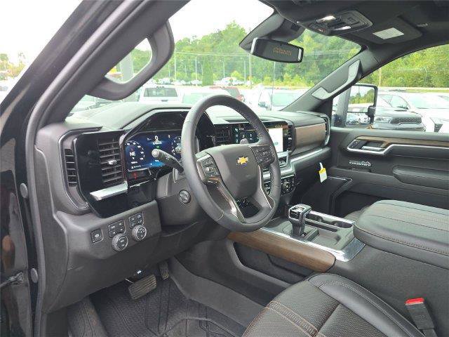 Used 2026 Chevrolet Silverado 1500 High Country w/ High Country Premium Package AWD/4WD image 22