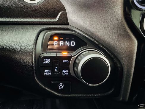 Used 2025 RAM 1500 Big Horn AWD/4WD image 17