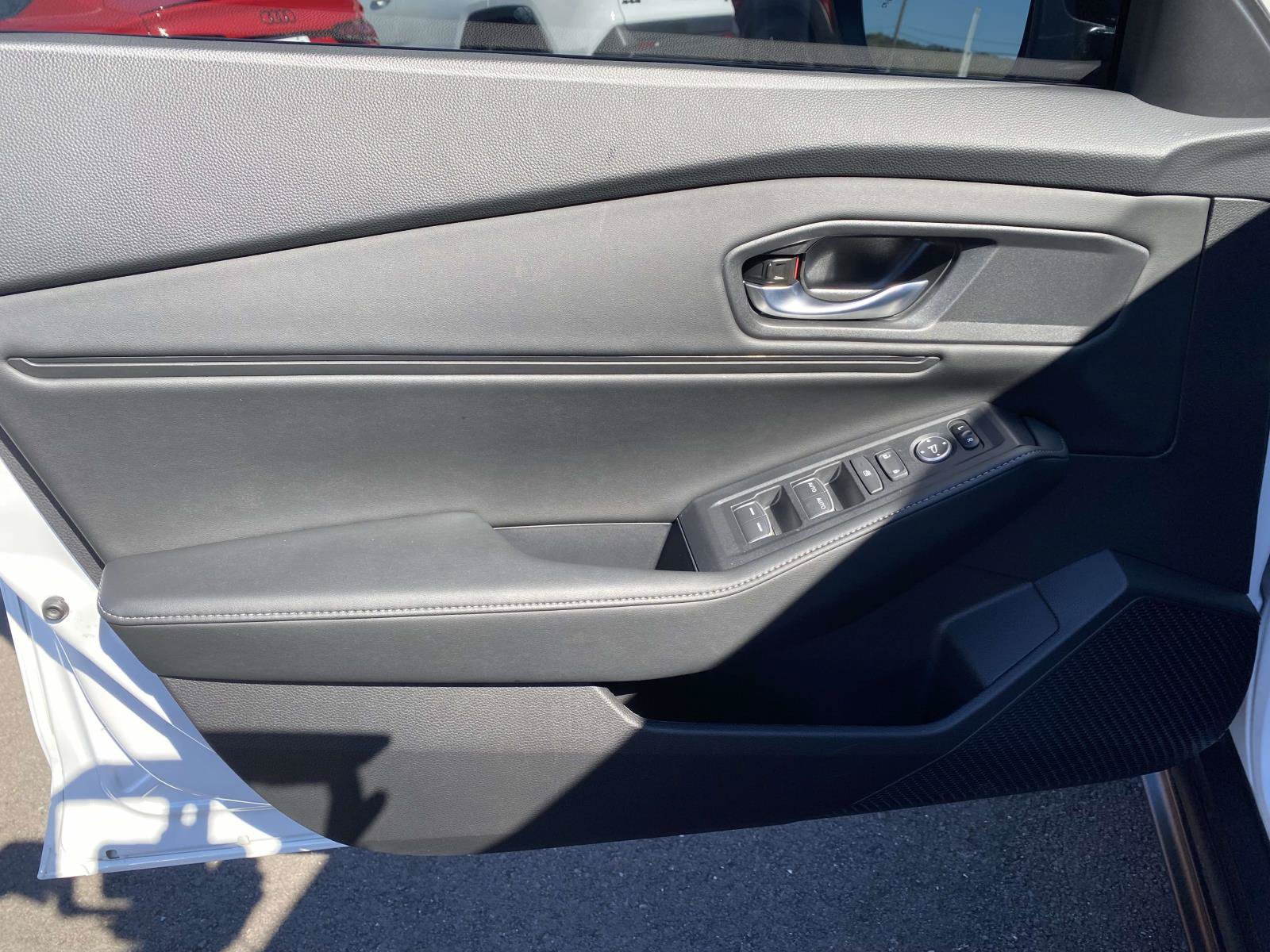 Used 2025 Honda Accord Sport image 19