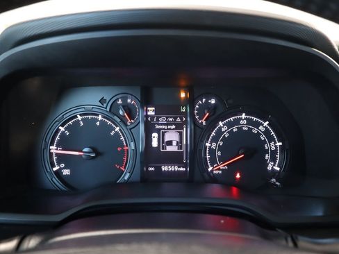 Used 2021 Toyota 4Runner SR5 image 35