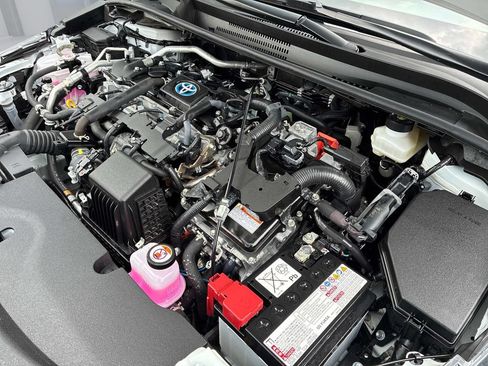 Used 2024 Toyota Corolla LE FWD image 15