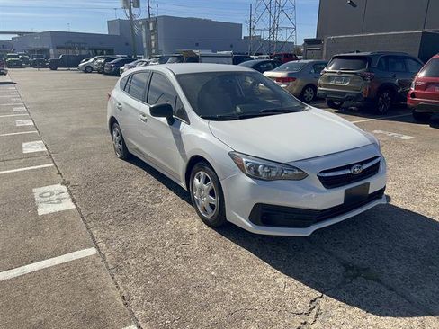 Used 2022 Subaru Impreza 2.0i image 2
