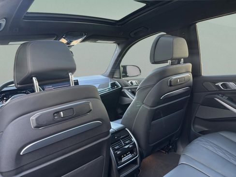 Used 2024 BMW X7 M60i w/ Executive Package AWD/4WD image 15