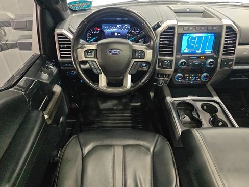 Used 2020 Ford F350 Platinum w/ FX4 Off-Road Package AWD/4WD image 4