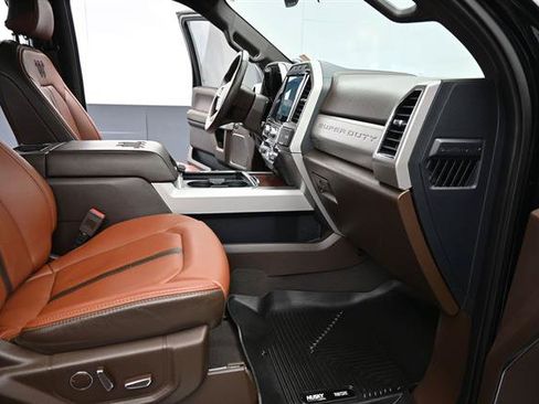 Used 2022 Ford F450 King Ranch AWD/4WD image 19