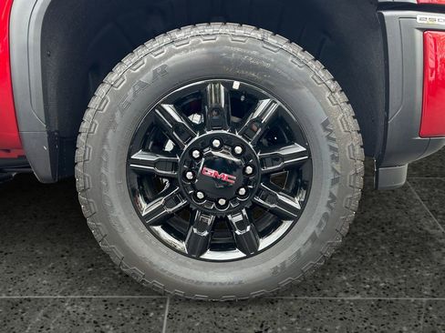 New 2025 GMC Sierra 2500 AT4 image 9