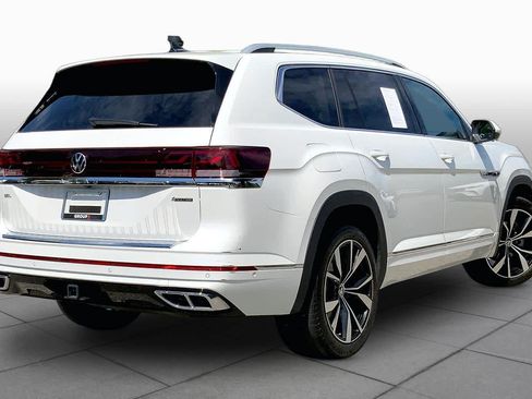 Used 2024 Volkswagen Atlas SEL Premium R-Line AWD/4WD image 13