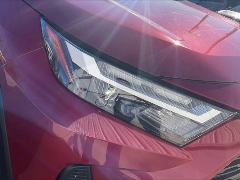 Used 2024 Toyota RAV4 LE image 32