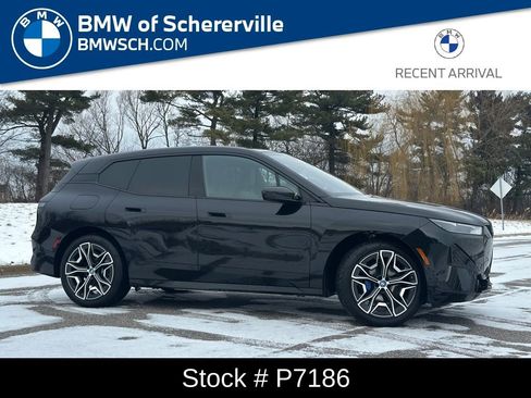 Used 2025 BMW iX xDrive50 image 1