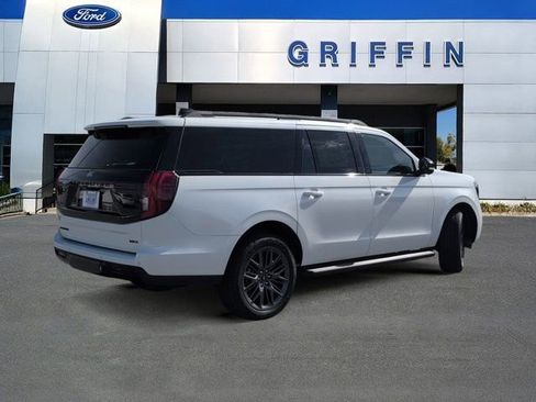New 2026 Ford Expedition Max Platinum w/ Stealth Appearance Package image 4