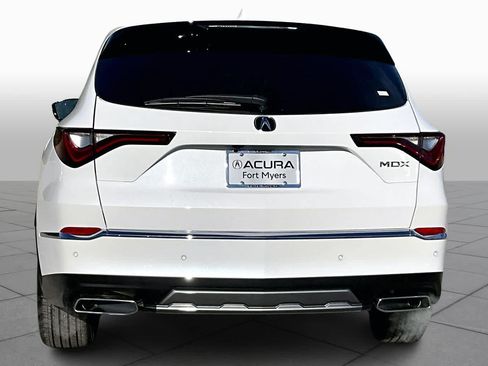 Certified 2026 Acura MDX FWD w/ Technology Package image 4