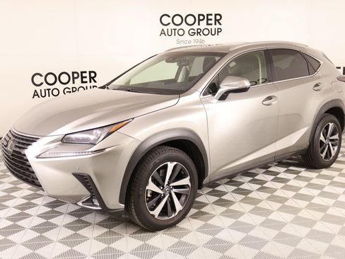 Used 2018 Lexus NX 300 FWD w/ Premium Package image 11