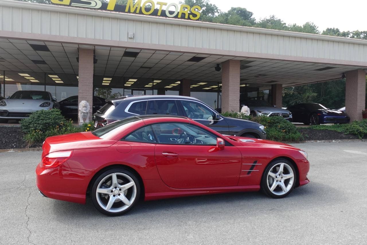 Used 2013 Mercedes-Benz SL 550 image 22