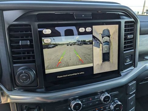 Used 2025 Ford F150 Lariat w/ Equipment Group 502A High AWD/4WD image 27