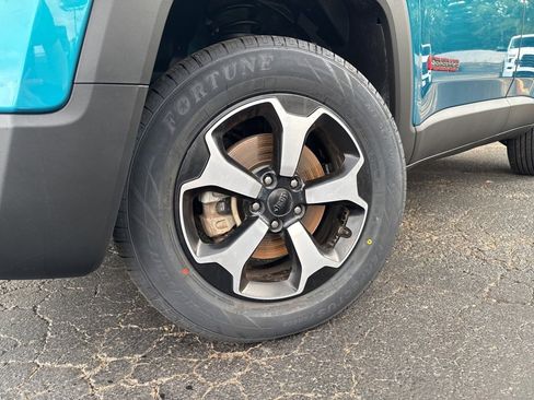 Used 2020 Jeep Renegade Trailhawk w/ Cold Weather Group image 2