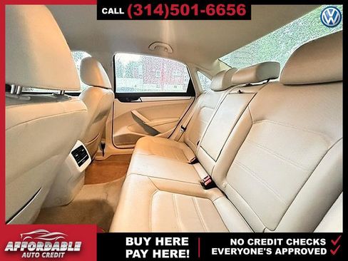 Used 2013 Volkswagen Passat 2.5 SE FWD image 11