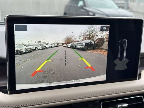 Certified 2022 Lincoln Nautilus Reserve image 22