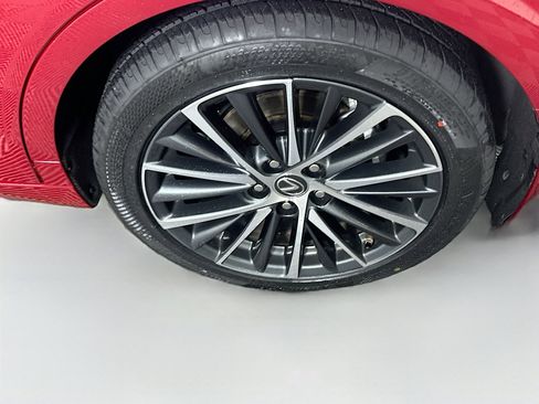 Used 2025 Lexus ES 350 w/ Premium Package image 11