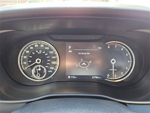 Used 2023 Genesis G70 3.3T image 24