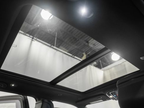 New 2026 Jeep Grand Wagoneer L 4WD image 37
