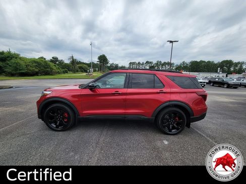 Certified 2021 Ford Explorer ST w/ Equipment Group 401A AWD/4WD image 3
