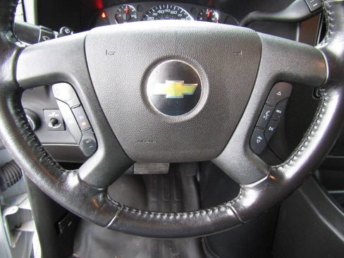 Used 2021 Chevrolet Express 2500 w/ Driver Convenience Package RWD image 14