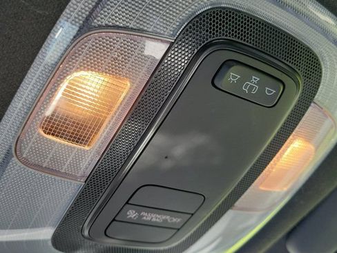 Certified 2025 Hyundai Elantra Sport FWD image 27