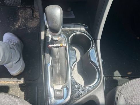 Used 2023 Buick Encore GX Select FWD image 15
