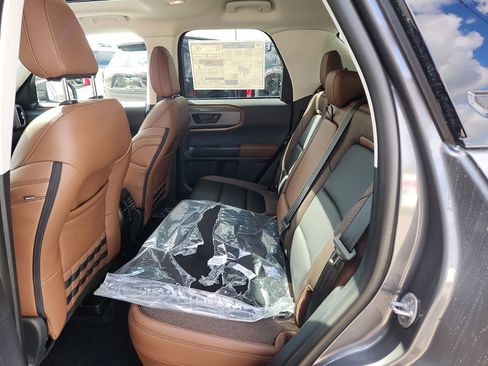 New 2025 Ford Bronco Sport Outer Banks w/ Outer Banks Tech Package+ image 6