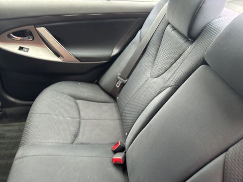 Used 2011 Toyota Camry SE w/ SE Extra-Value Pkg #1 FWD image 20